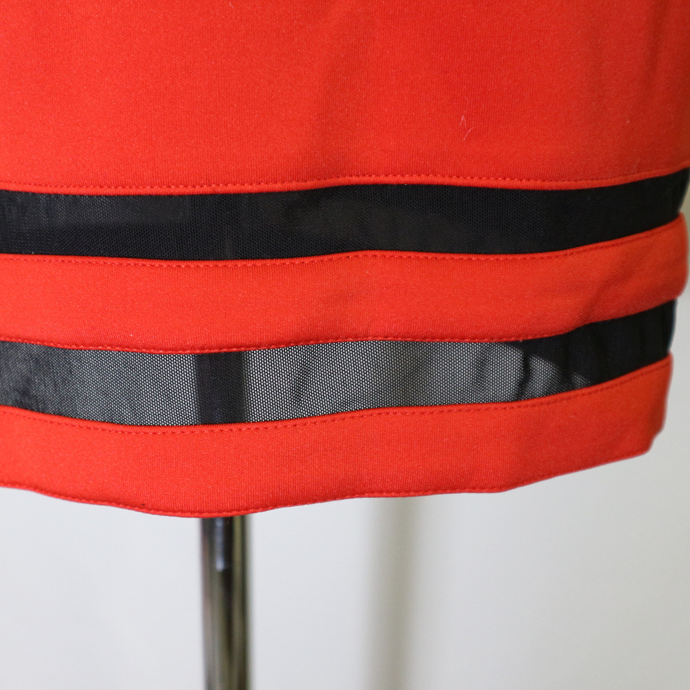 GUESS Striped Open back Sheath Dress Like New Sz Small 4-6 Wmn - Picture 5 of 8